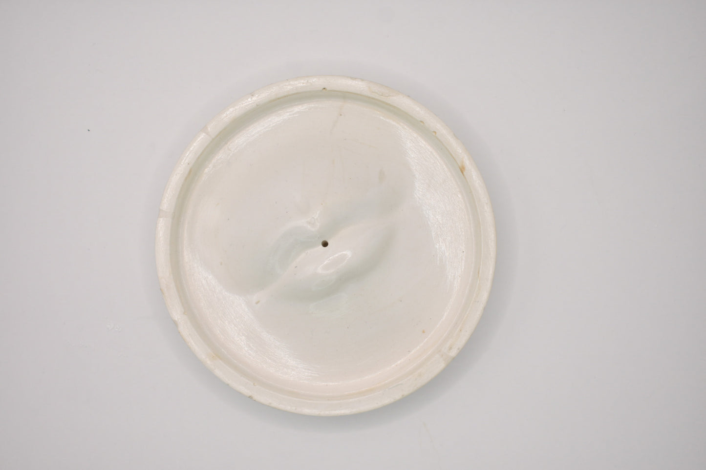 Lip-Shaped Incense Holder