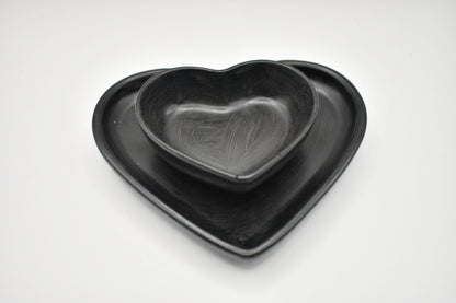 Set of 2 Heart-Shaped Bowls
