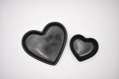 Set of 2 Heart-Shaped Bowls