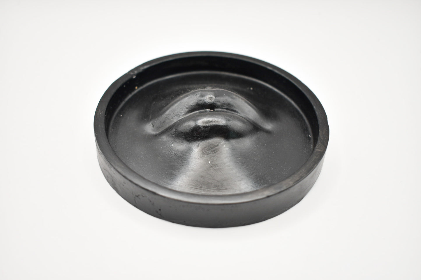 Lip-Shaped Incense Holder