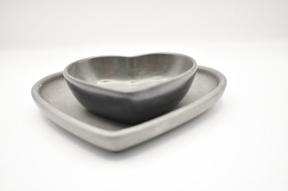 Set of 2 Heart-Shaped Bowls