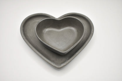 Set of 2 Heart-Shaped Bowls