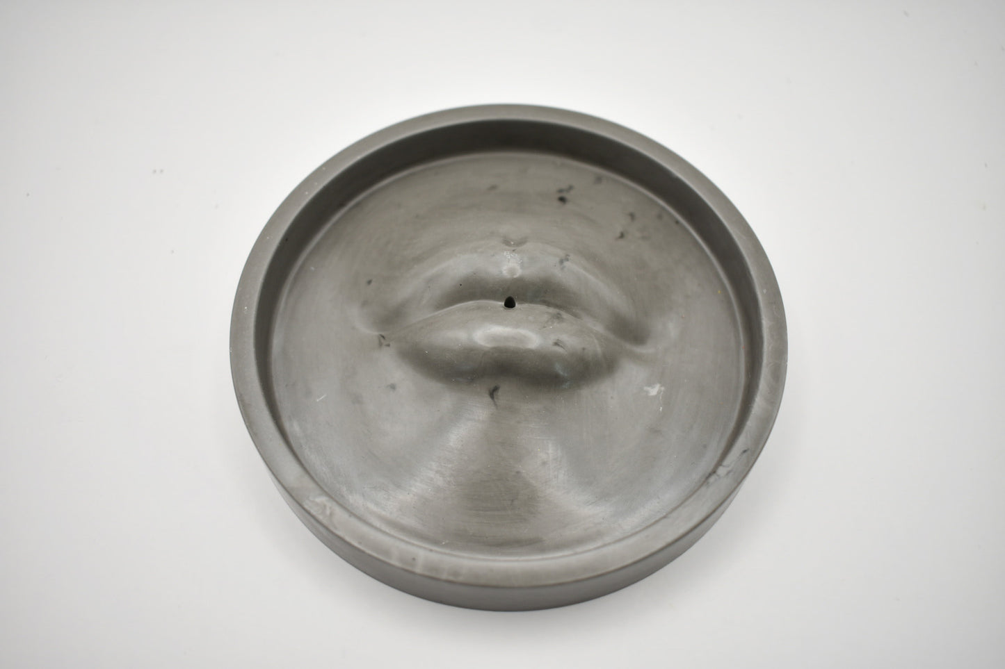 Lip-Shaped Incense Holder