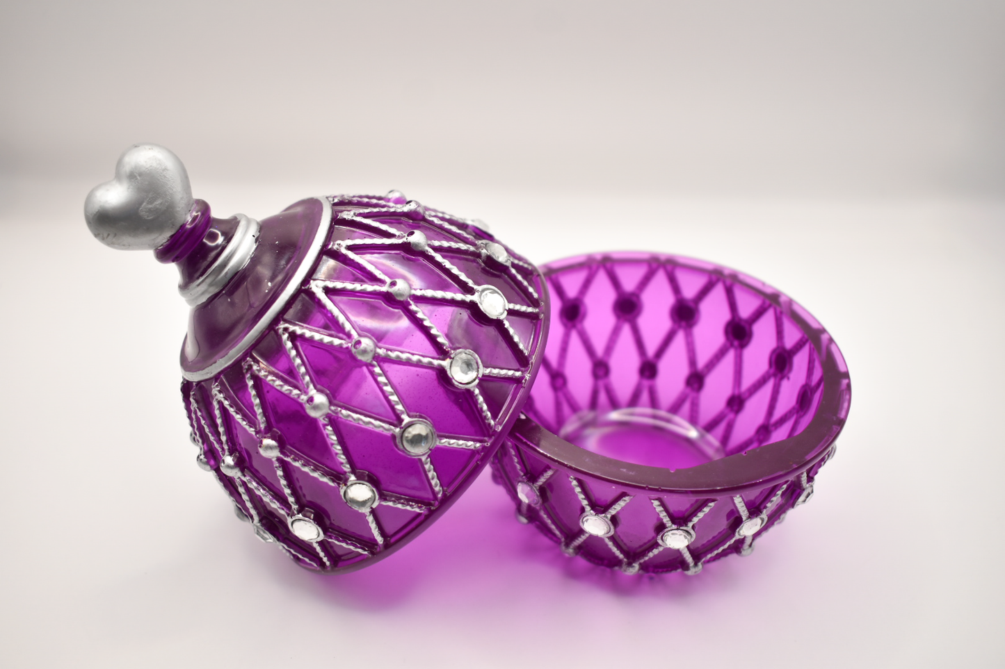 Resin Heart Container