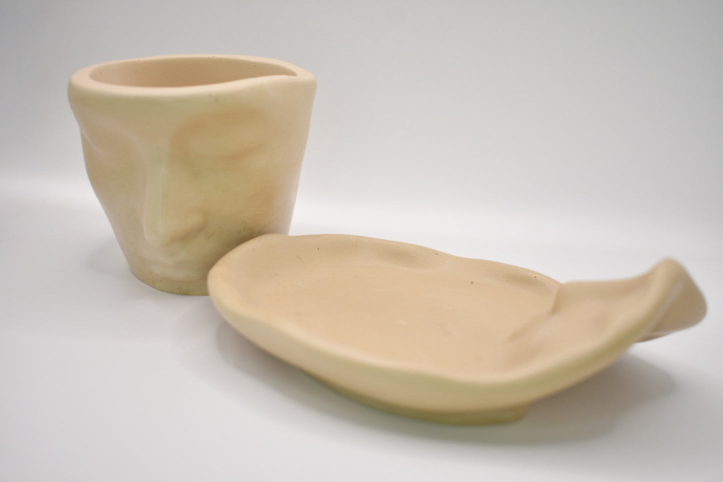 Kissing Face Tray & Cup Set