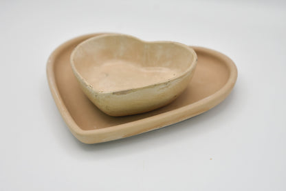 Set of 2 Heart-Shaped Bowls
