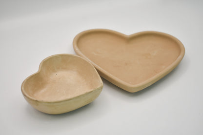 Set of 2 Heart-Shaped Bowls