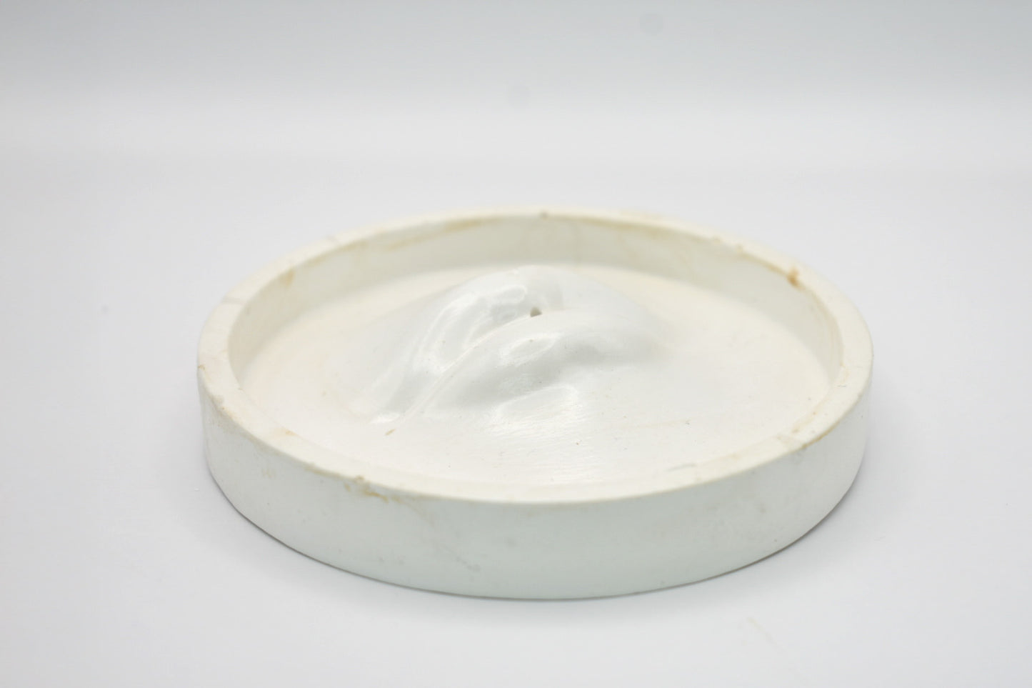 Lip-Shaped Incense Holder