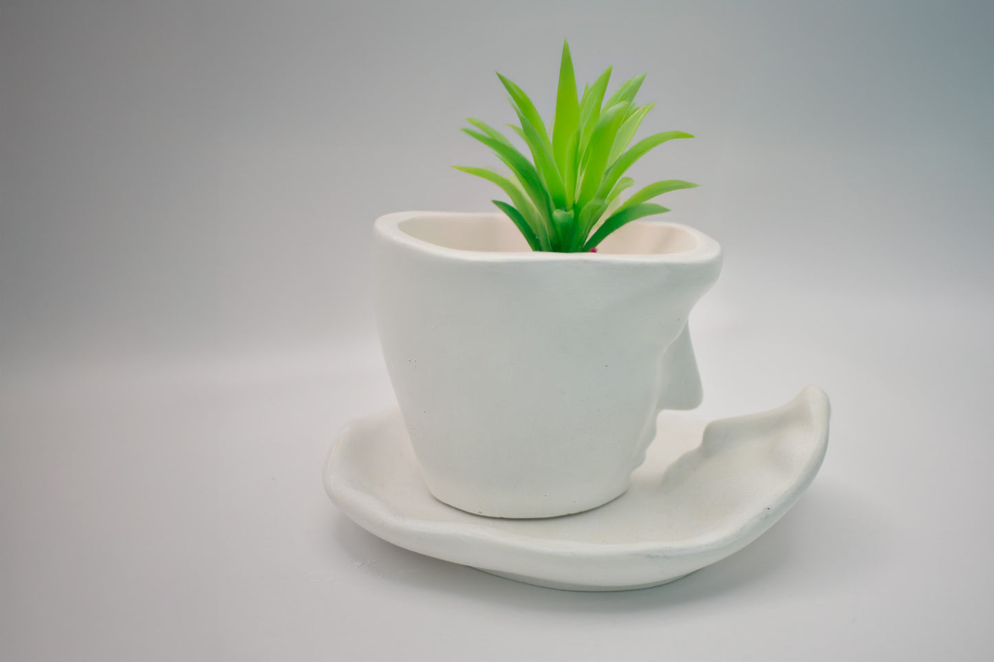 Kissing Face Tray & Cup Set